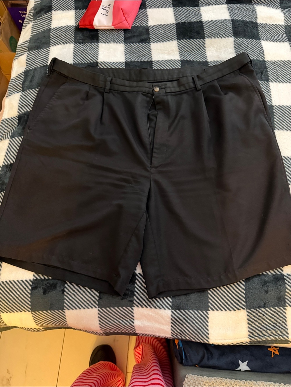 Haggar Black Flat-Front Men's Shorts